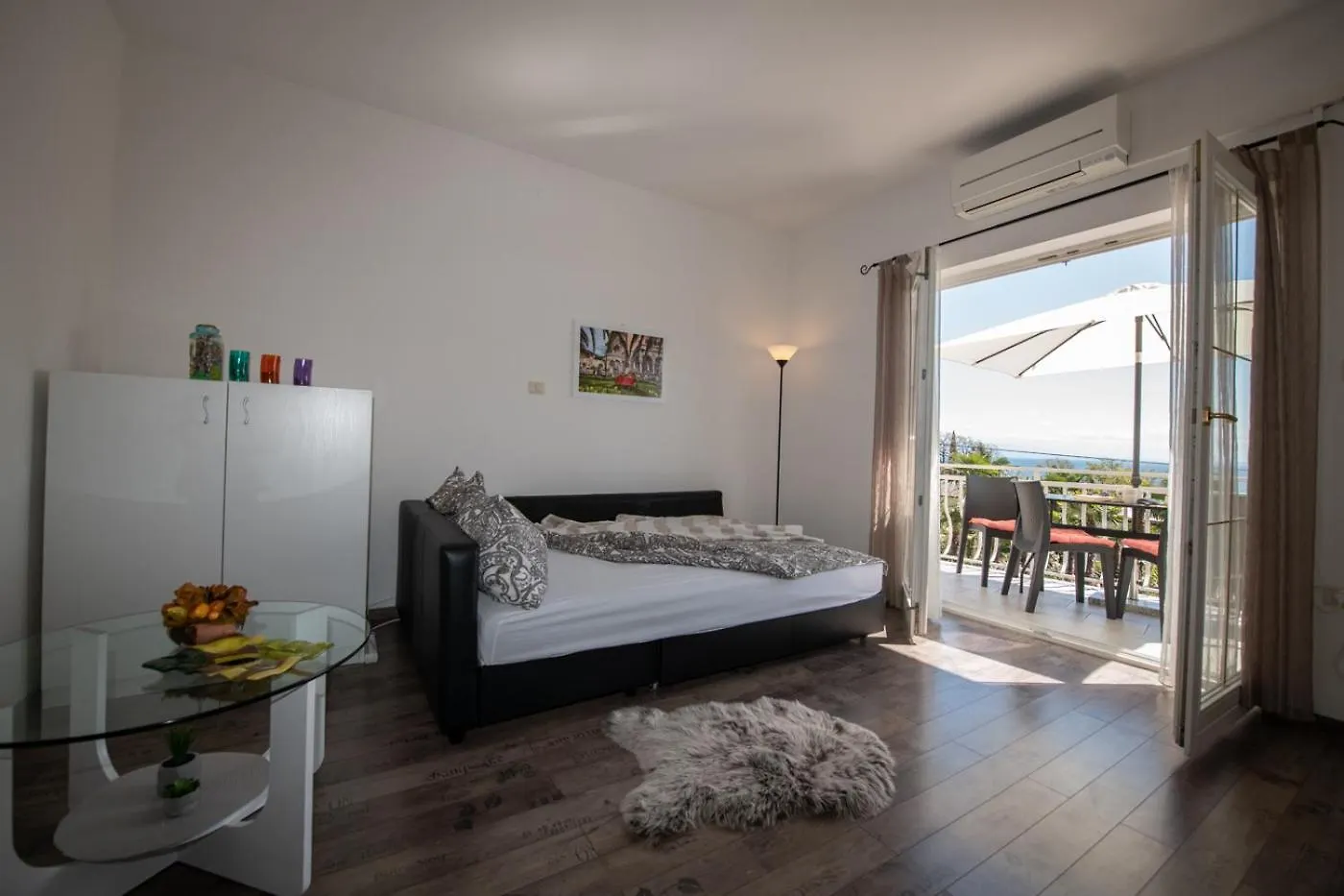 Ika Blue Studio 0*,  Croatia